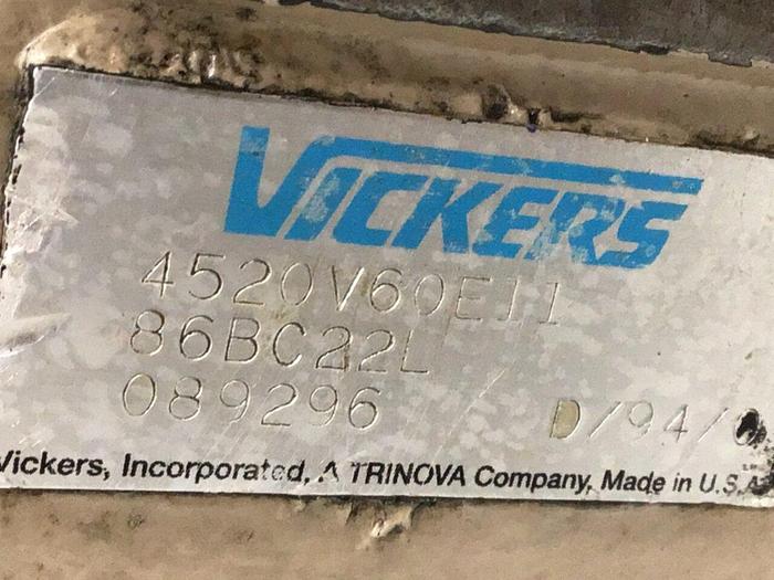 Used VICKERS Hydraulic Pump 4520V60E11 #138175