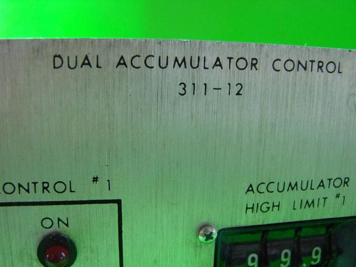 Used HUNKER Dual Accumulator Control 311-12 #10114