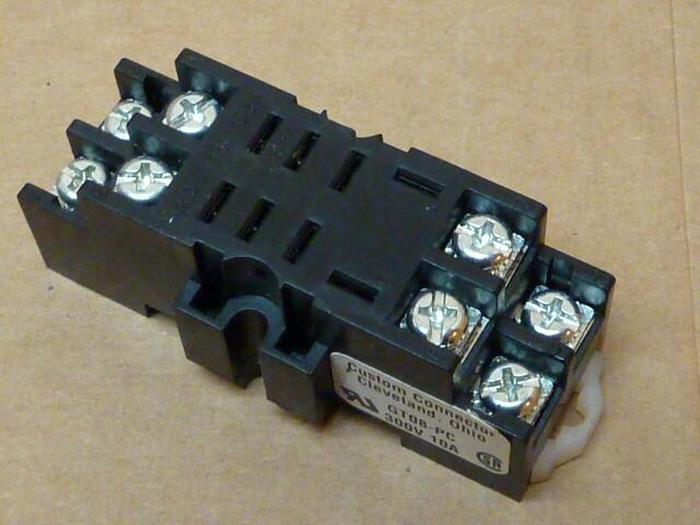 Used CUSTOM CONNECTOR Connector / Socket GT08-PC #22040