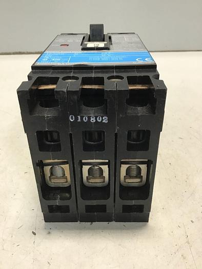 Used SIEMENS 30 Amp Circuit Breaker ED63B030 #138193