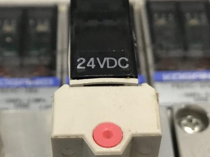 Used KOGANEI Manifold with Valve PBM8P-9W #120995