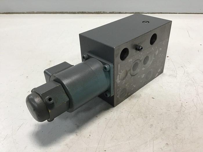 Used DAIKIN Relief Valve JRPD-G03-03-10-N #134304