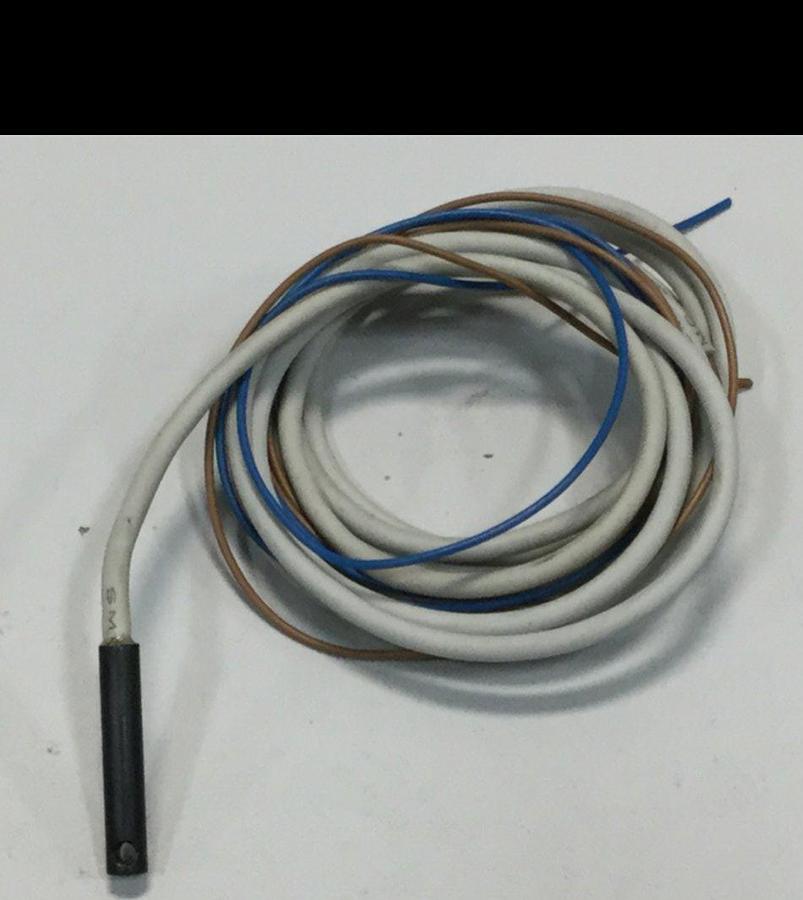 Used SMC Sensor D-F9B USED