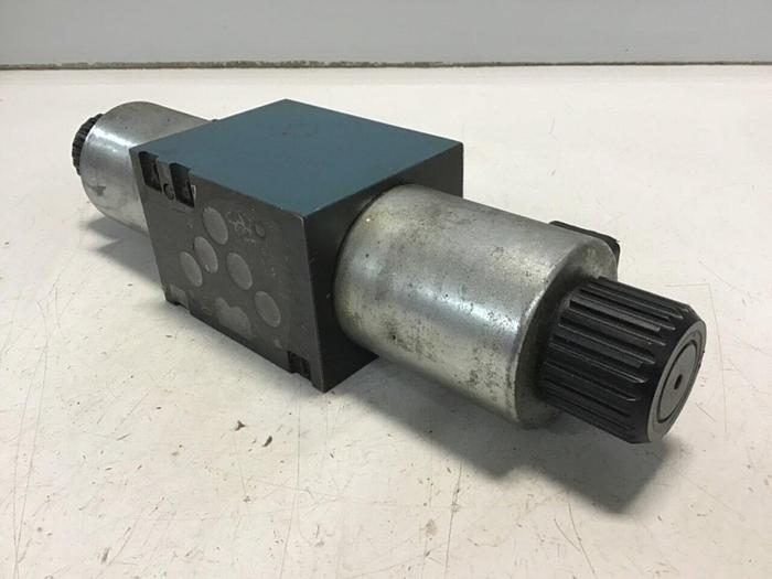 Used BOSCH Valve 0 810 001 700 #136680