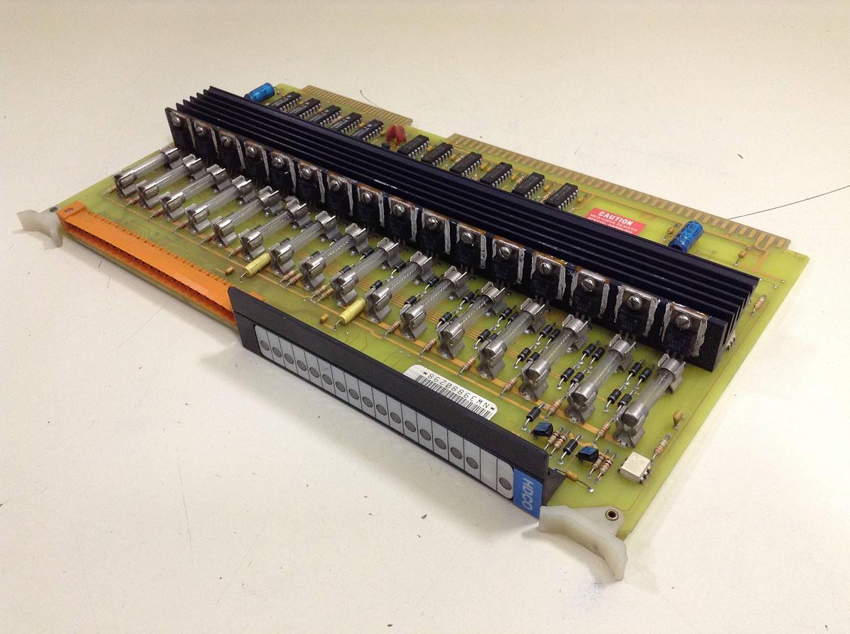 Used CINCINNATI MILACRON I/O Board 3-531-4479A Used