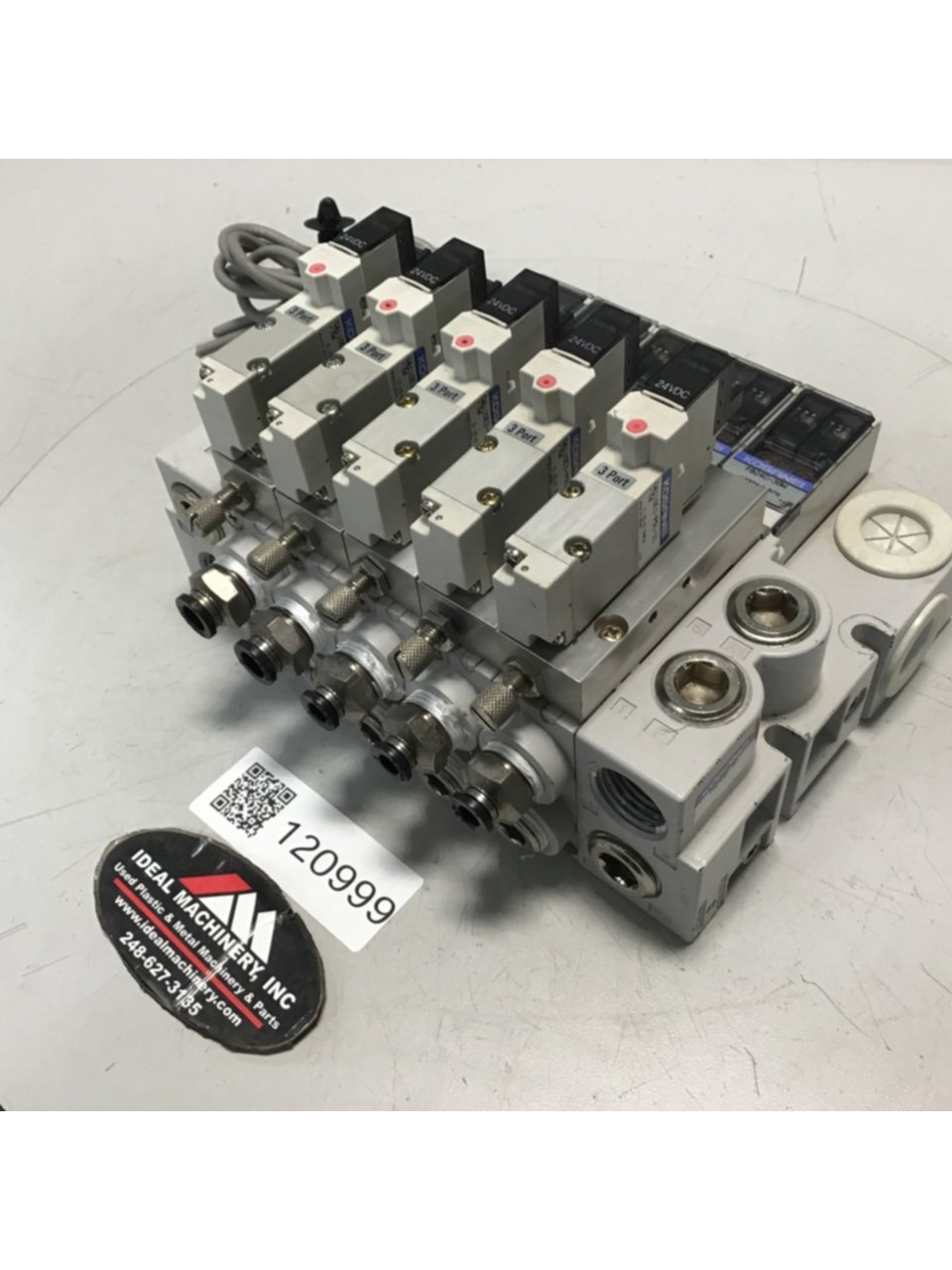 Used KOGANEI Manifold w/ Valves PBM5P-3W USED