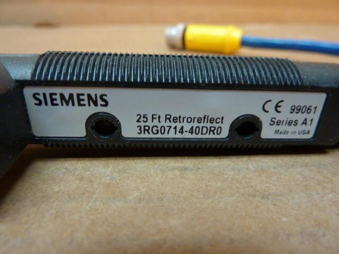 SIEMENS Micro-Connector 3RG0714-40DR0 #26143