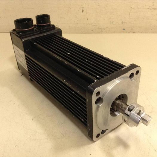 Used RELIANCE ELECTRIC Servo Motor 1326AS-B330H-21-K3 Used