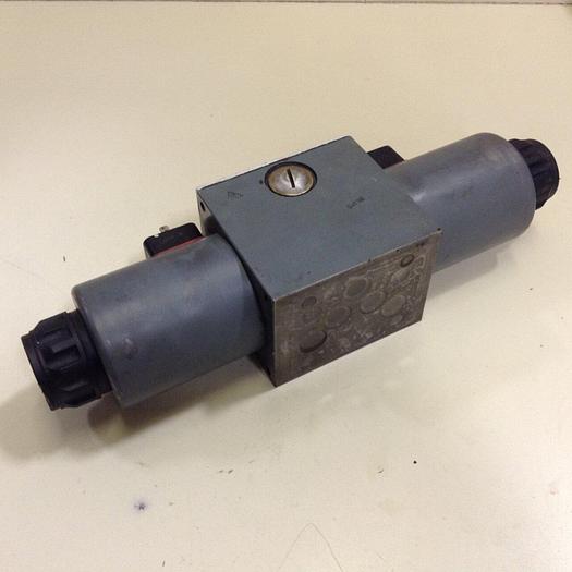 Used REXROTH Valve 4WE10E31/CG24N9K4/V #84267