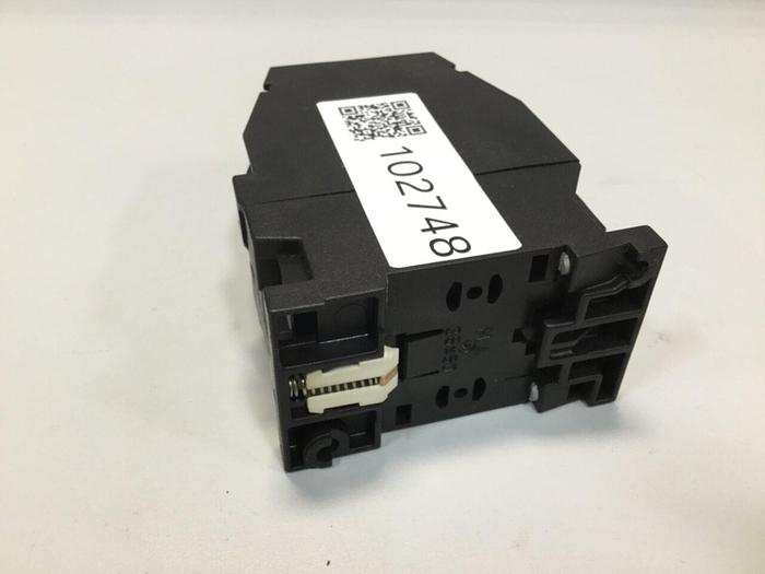 Used SIEMENS Contactor 3TH4244-0A #102748