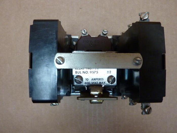 Used CUTLER HAMMER Motor Starter 9575ED11-1 #27833