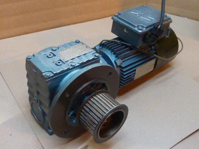 Used SEW EURODRIVE Gear Motor w/ Gearbox DFT80N4BMG1HR #37623
