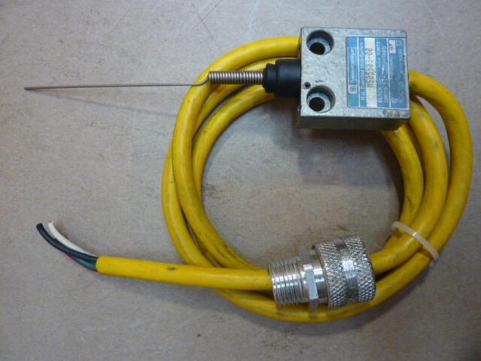 Used TELEMECANIQUE Mini Switch MS05S03-00 #29687