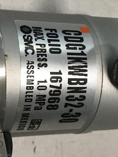 Used SMC Cylinder CDG1KWBN32-30 #115221