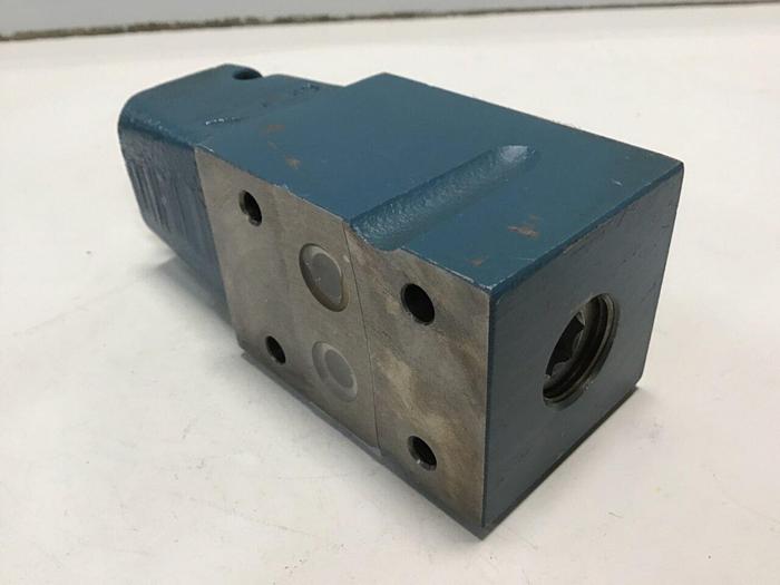 Used BOSCH Valve 0 811 104 111 Used