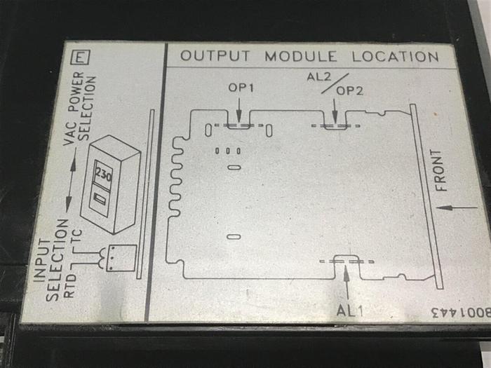 Used RED LION CONTROLS Temp Controller TCU10001 Used