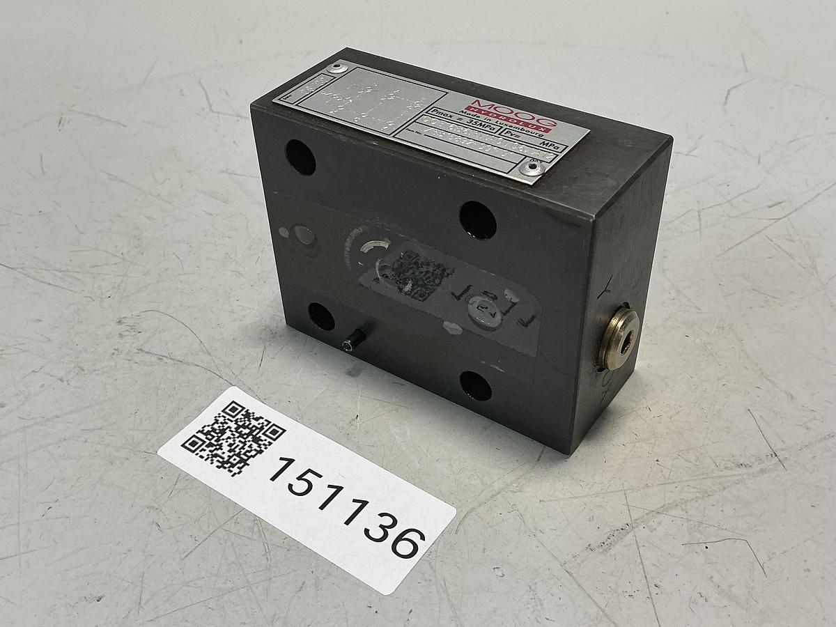 Used MOOG HYDROLUX CCE16B6RMA0V06/A12