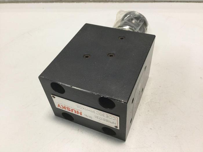 Used HUSKY Valve CCE30C1RH1X06-HU #106062