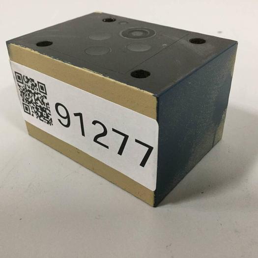 Used BOSCH Hydraulic Valve 0 811 004 100 #91277