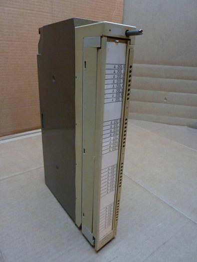 Used SIEMENS Digital Output Module 6ES5 451-7LA11 #57756