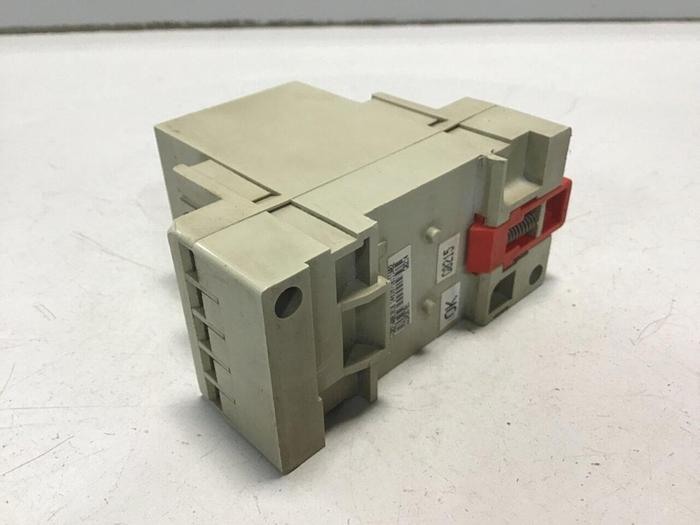 Used TELEMECANIQUE Braking Module VW3A58701 #140669