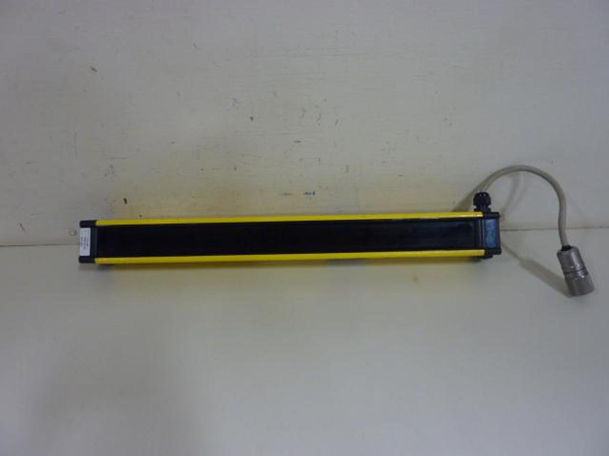 Used SICK OPTIC ELECTRONIC Light Curtain Receiver FGSE 450-23 USED