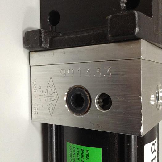 Used DESTACO Pneumatic Hold Clamp 994MAL-031M-135A-57-33-DS #90048