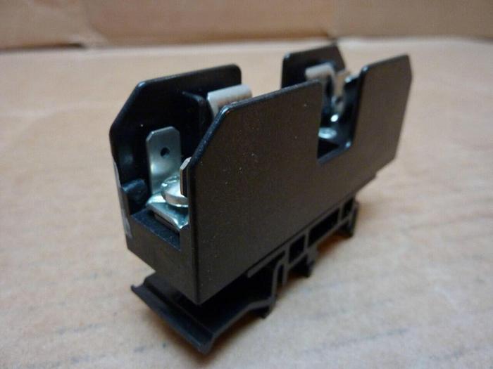 Used BUSSMANN Fuse Holder BM6031PQ #24799 SCRAPPED /DNL