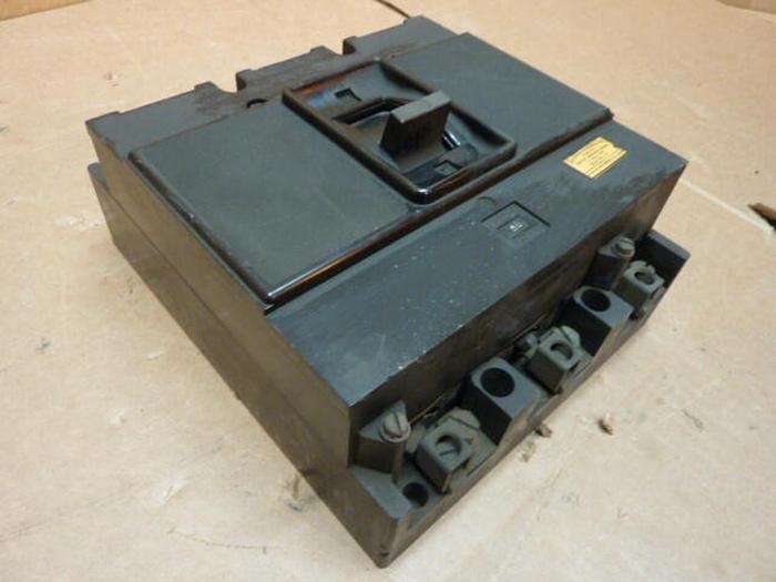 Used WESTINGHOUSE 90 Amp Circuit Breaker 1072019 #28396