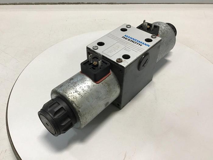 Used MANNESMANN REXROTH Valve 4WE10E6731/CG24N9Z4T08 Used