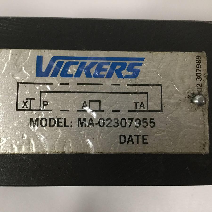 Used VICKERS Valve MA-02307955 Used