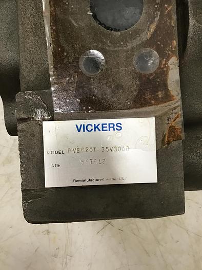 Used VICKERS Hydraulic Pump PVE62QI35V30AR Used #143875