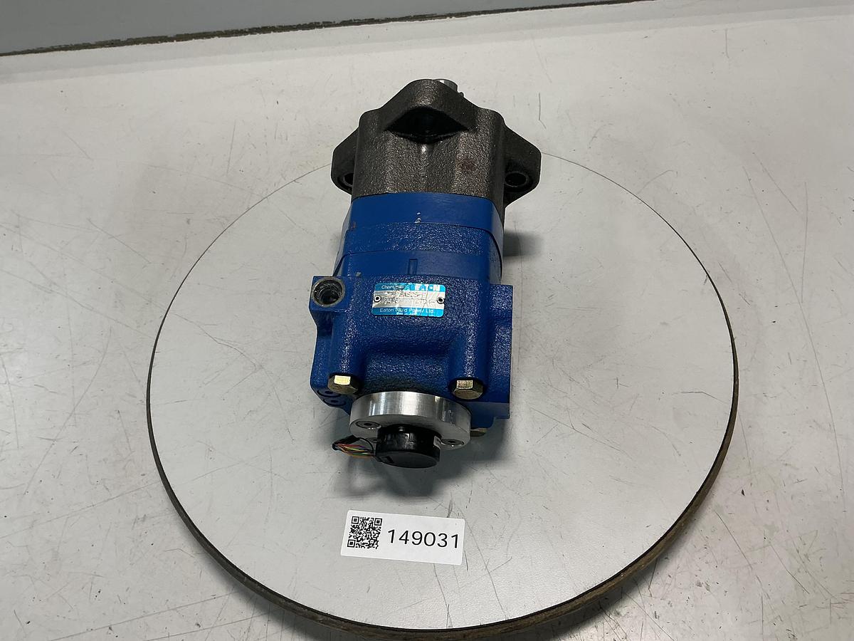 Used CHAR-LYNN / EATON 2TH08AS2S-E