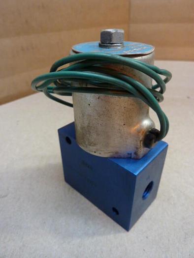 Used FLUID POWER COMPONENTS INC Valve 8-5-2A-24 #29954