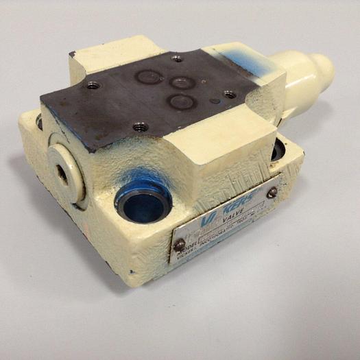 Used VICKERS Hydraulic Valve CVCS25C1S2W24510AP10 #89830