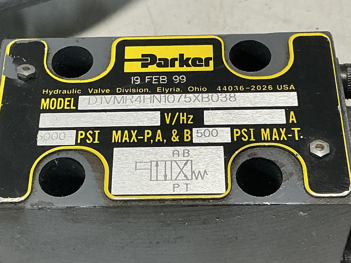 Used PARKER D1VMR4HN1075XB038