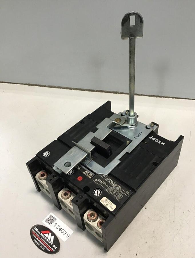 Used GENERAL ELECTRIC / GE 350 Amp Circuit Breaker TJJ436350 USED