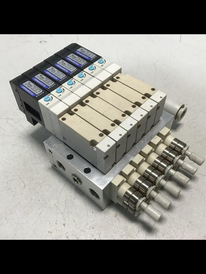Used KOGANEI Solenoid w/ Valves F10M7AJ #120917