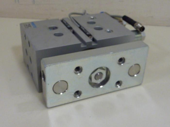 Used FESTO Pneumatic Cylinder DFM-40-25-P-A-GF #57329