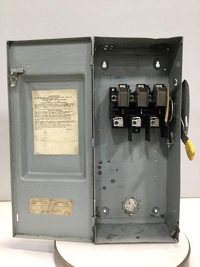 Used SQUARE D 100 Amp Safety Switch HU363 #107896