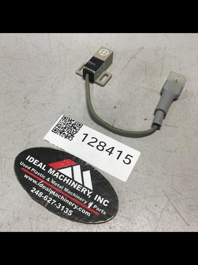 Used FUJI ELECTRIC Proximity Switch PE-B4D3 USED