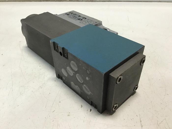 Used BOSCH Hydraulic Servo Proportional Valve 0 811 404 811 USED