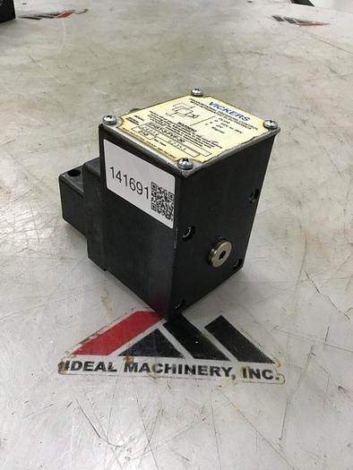 Used VICKERS Proportional Control Valve EHST-3-FVF-30 Used