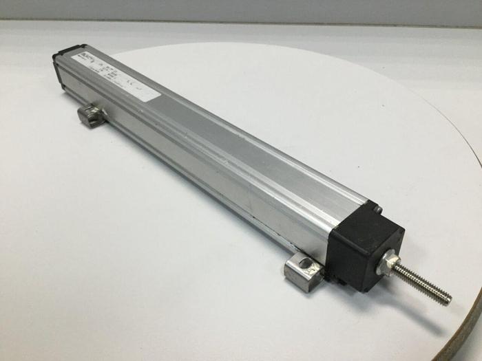 Used NOVOTECHNIK Linear Transducer LWH225 Used