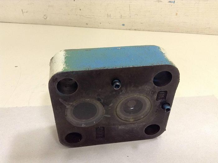 Used VICKERS Check Valve C5G815 #68248