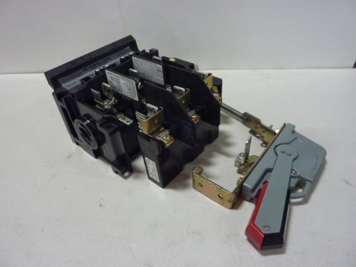 Used ALLEN BRADLEY 30 Amp Disconnect Switch 1494V-DS30 SER A #57391