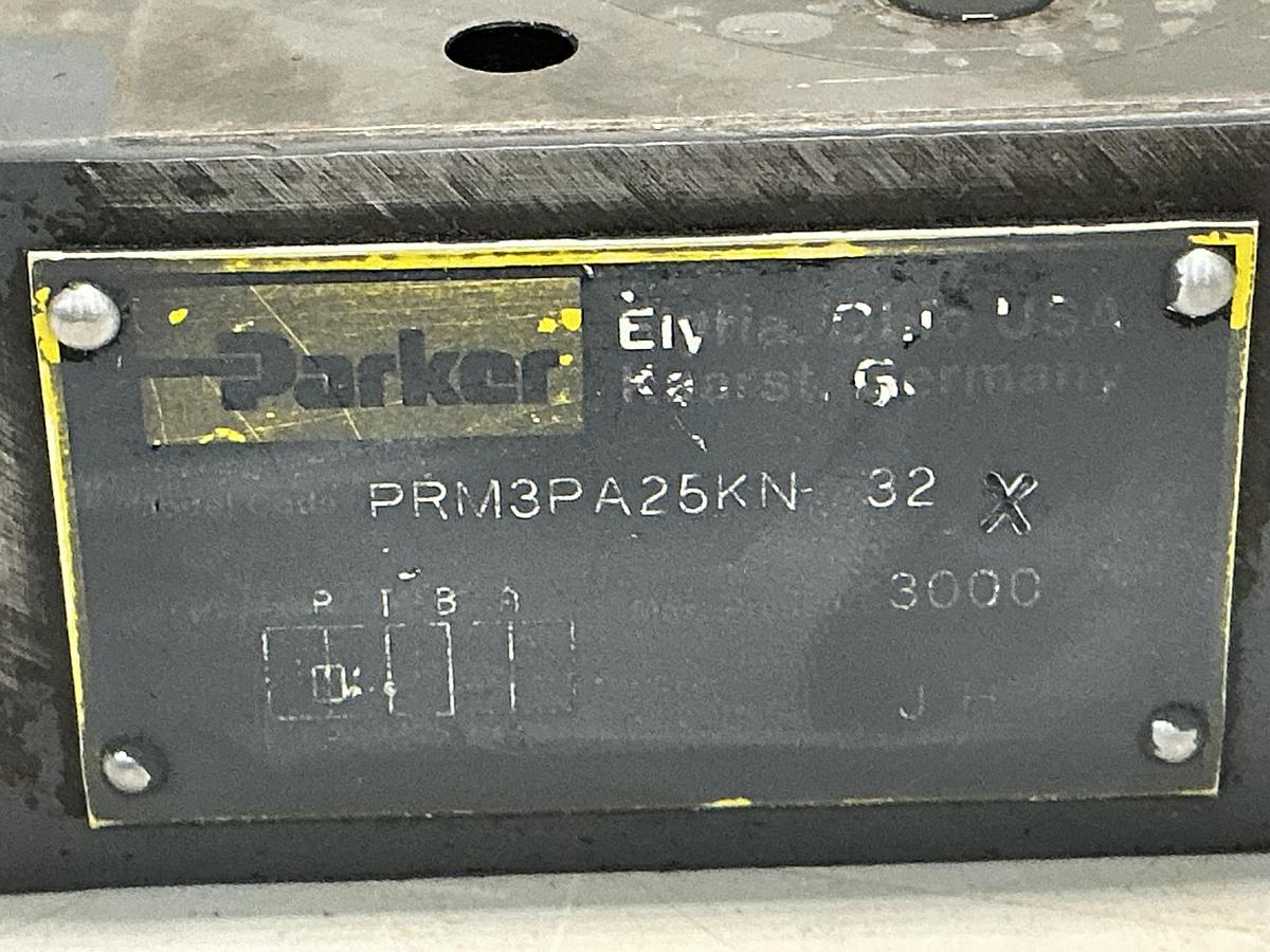 Used PARKER PRM3PA25KN32