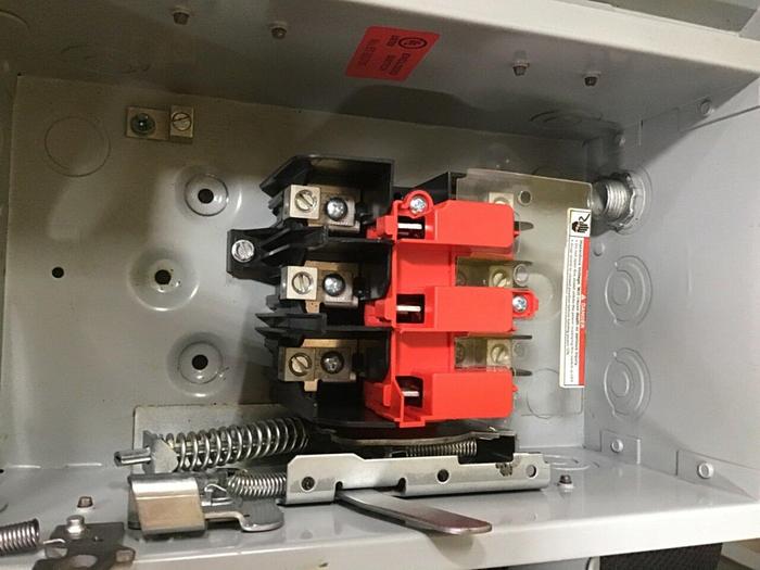Used SIEMENS 30 Amp Safety Disconnect Switch HNF361 VBII #124531