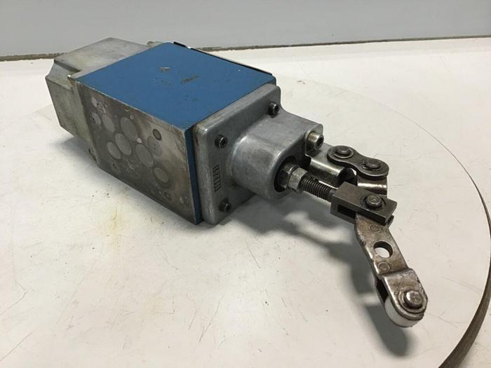 Used REXROTH Valve 54WMRC10X7032YAWSO123 Used