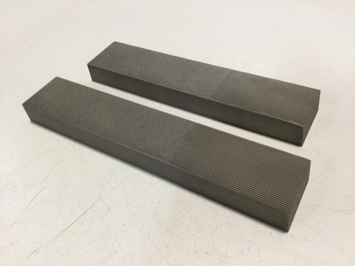 STERLING DIE Boltmaker Die 2 Piece Set IS-M060-000XB3104 #110167